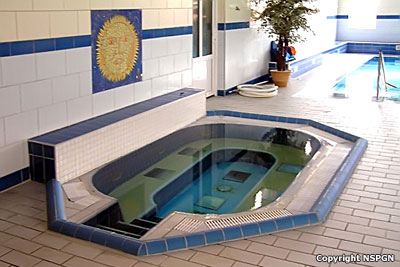 Sauna i basen Grodzisk Wielkopolski - jacuzzi